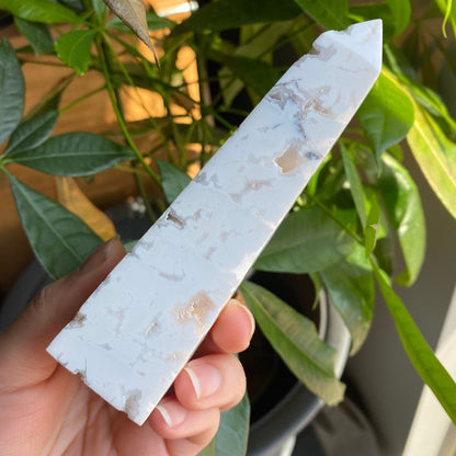 Snow White Druzy Agate Obelisk Tower Crystal, Emotional Balance, Stress Relief, Intuition, Love, Heart Chakra, Crown Chakra